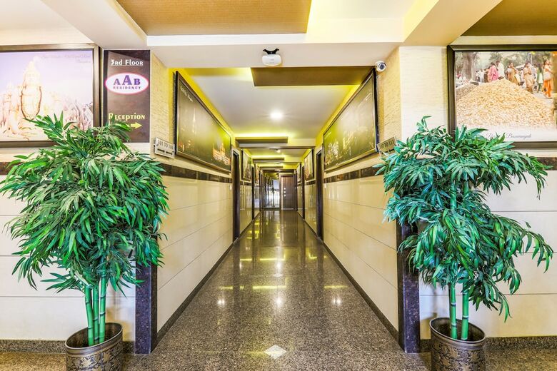 Fabhotel Aab Residency Electronic City