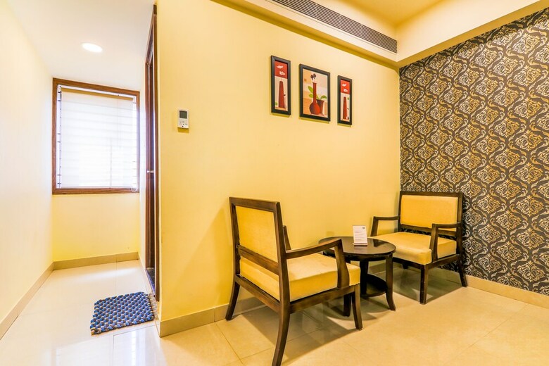 Fabhotel Aab Residency Electronic City