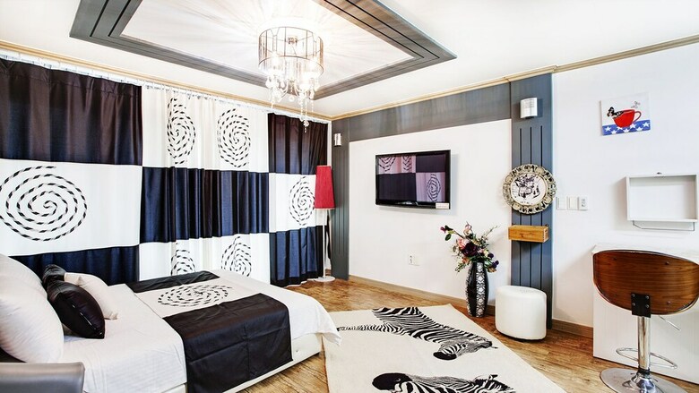 Apartamentos Geoje Oceancaptain Pension