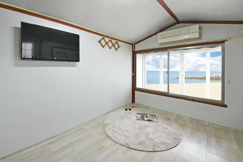 Sea Of Sun Pension