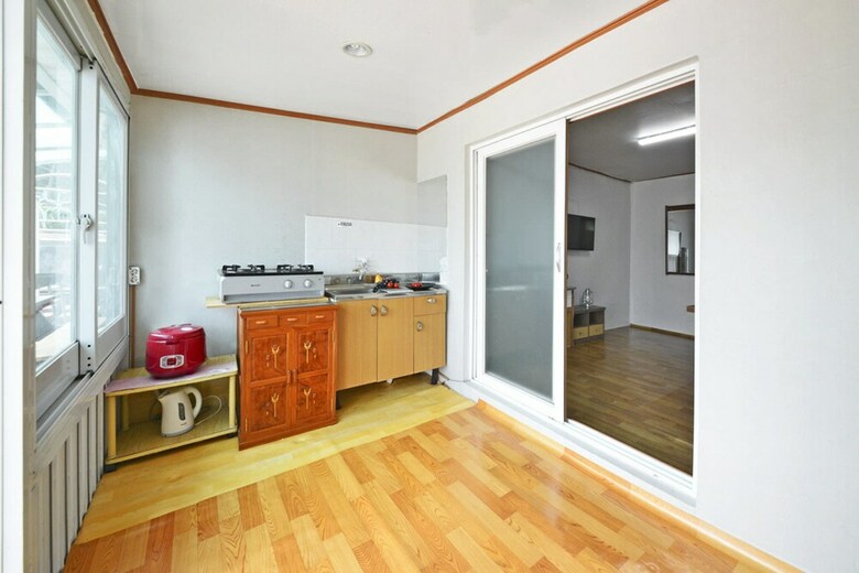 Sea Of Sun Pension