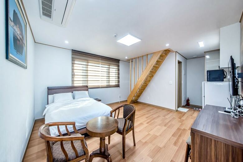 Jeju Gaetkkeusi Pension
