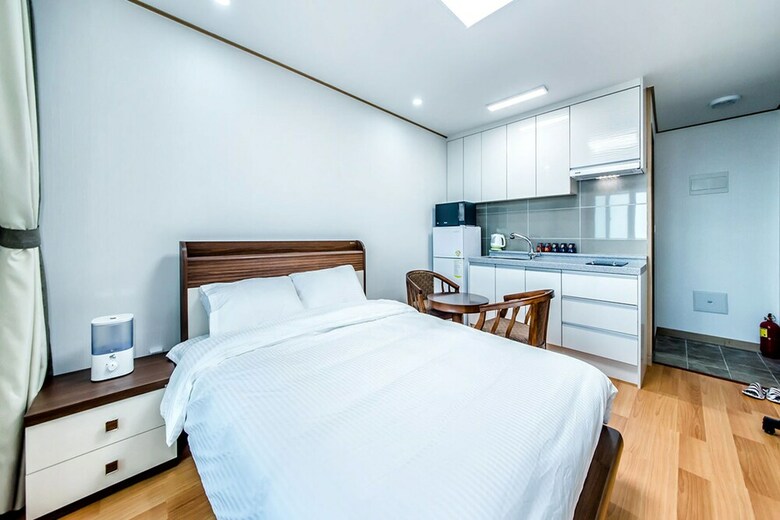 Jeju Gaetkkeusi Pension