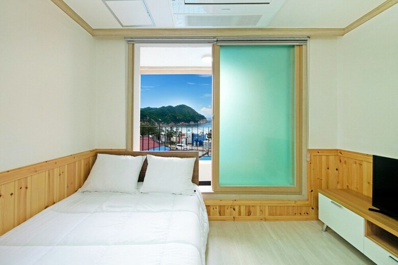 Samcheok Sunny Pension