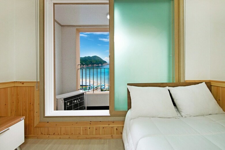 Samcheok Sunny Pension