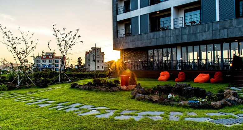 Hotel Seogwipo Lucid M Pension