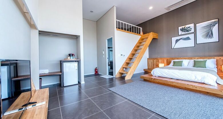 Hotel Seogwipo Lucid M Pension