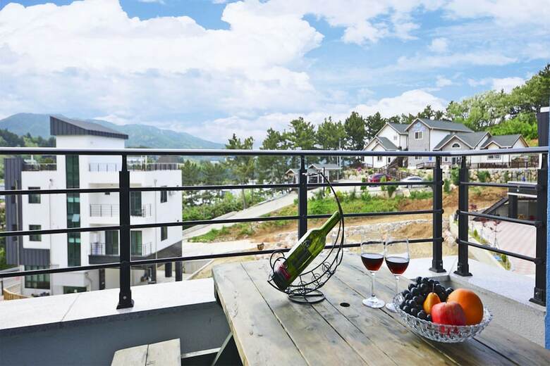 Janghohang Ilmare Pension