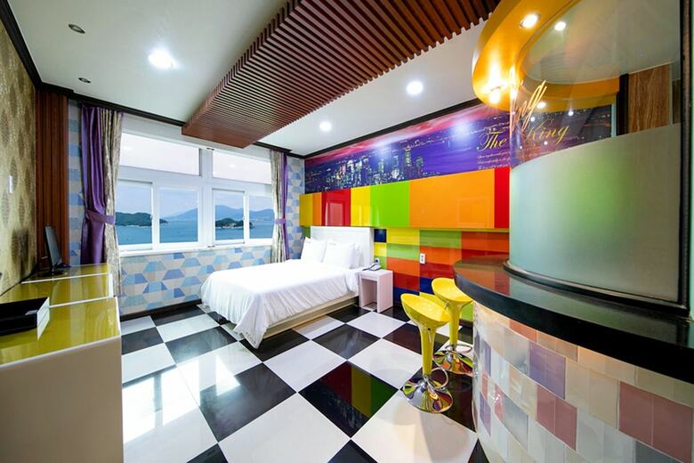 Apartamentos Yeosu The King Pension