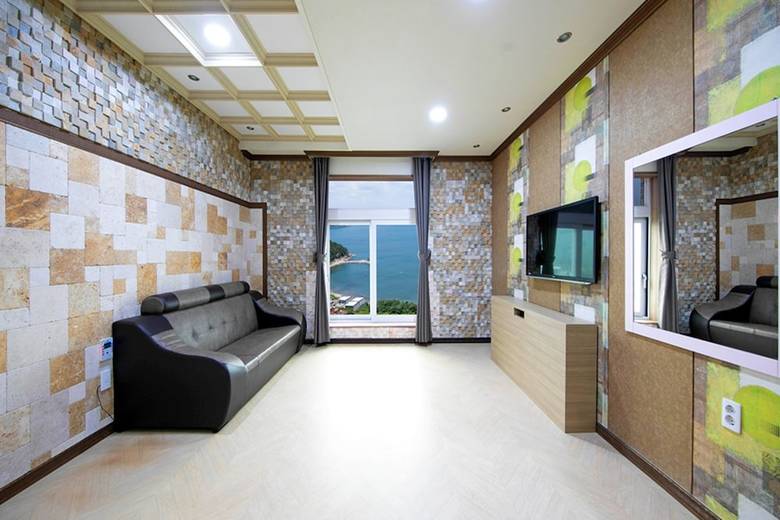 Apartamentos Yeosu The King Pension