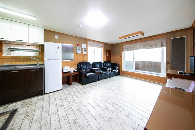 Apartamentos Yeosu The King Pension