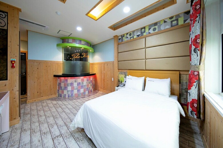 Apartamentos Yeosu The King Pension
