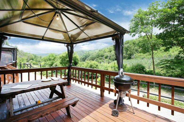 Pension Hongcheon Stone Brown
