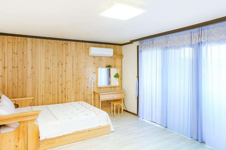 Jeju Basan Olle Pension