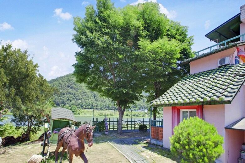 Chuncheon Gulliver's Travel Pension