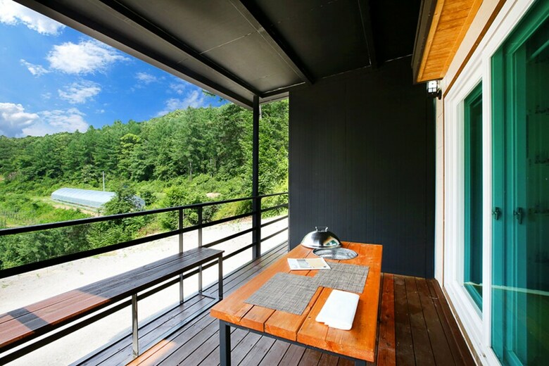 Hongcheon Stone Island Pension