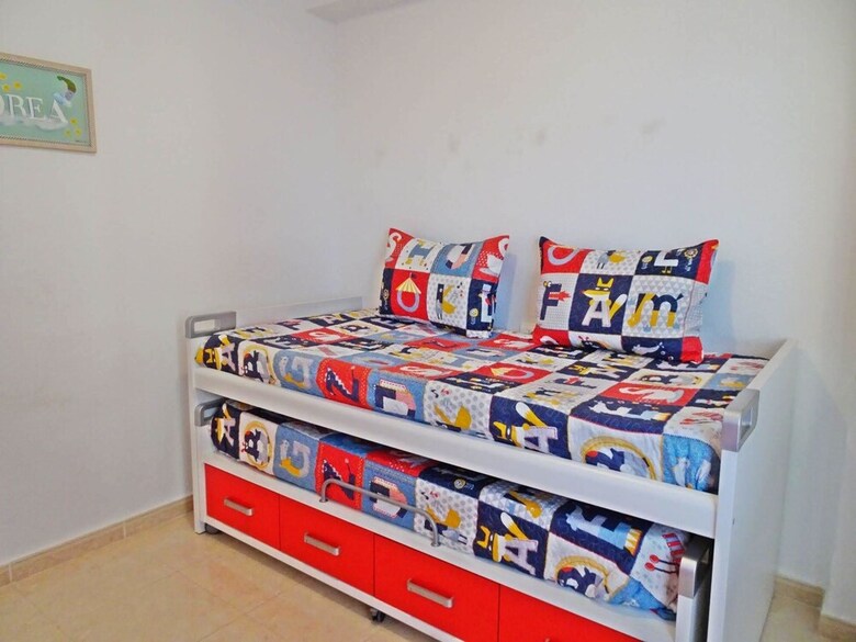 Apartamentos Almirante 3�