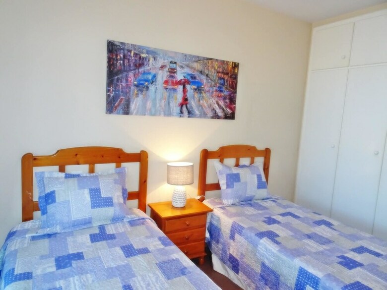 Apartamentos Capri 1� - 2� - 6�