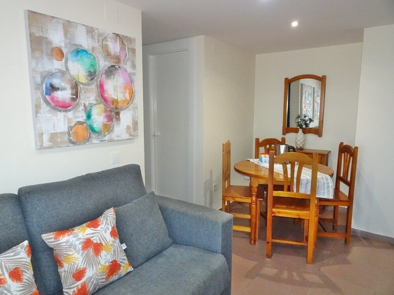 Apartamentos Capri 1� - 2� - 6�