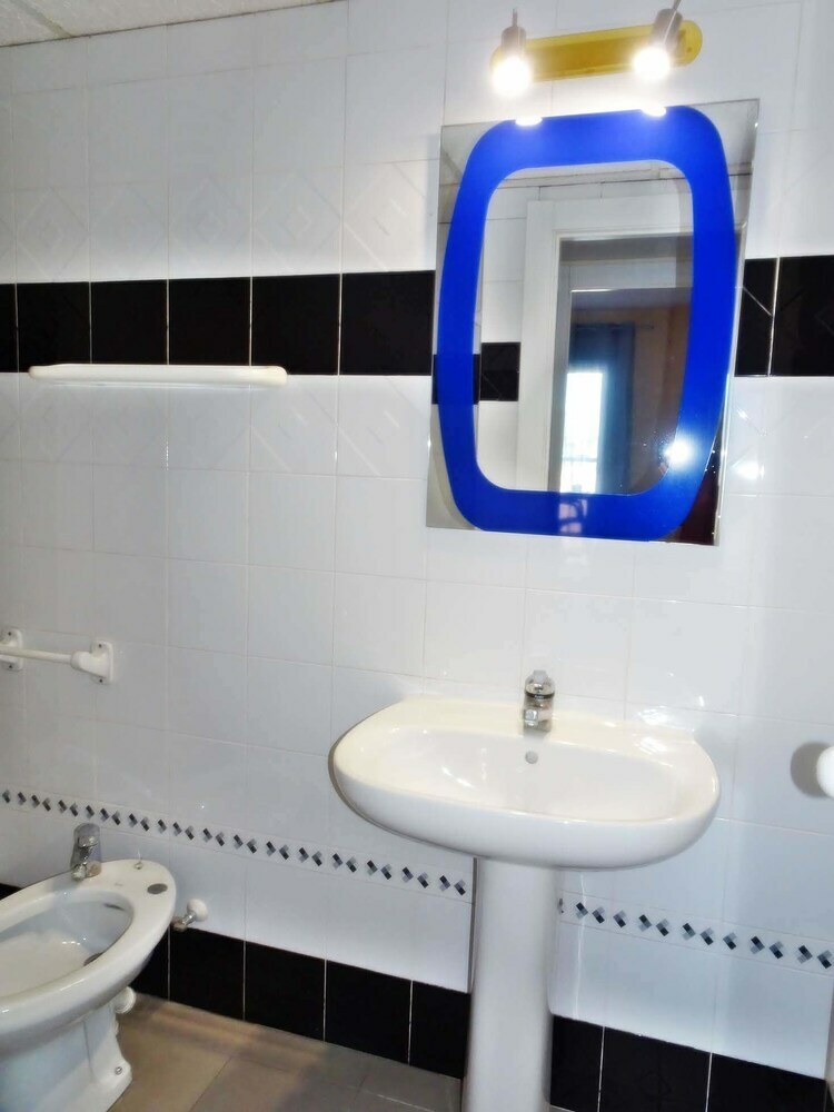 Apartamentos Capri 1� - 2� - 6�