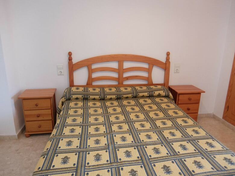 Apartamentos Diana 5� - 9�  (S�lo Familias)