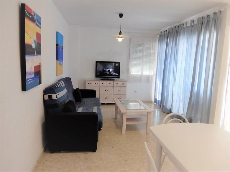Apartamentos Diana 5� - 9�  (S�lo Familias)