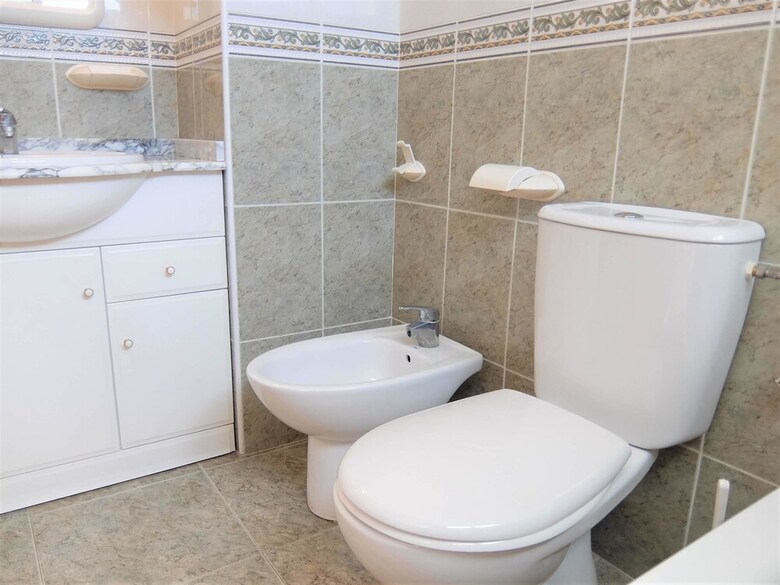 Apartamentos Diana 5� - 9�  (S�lo Familias)