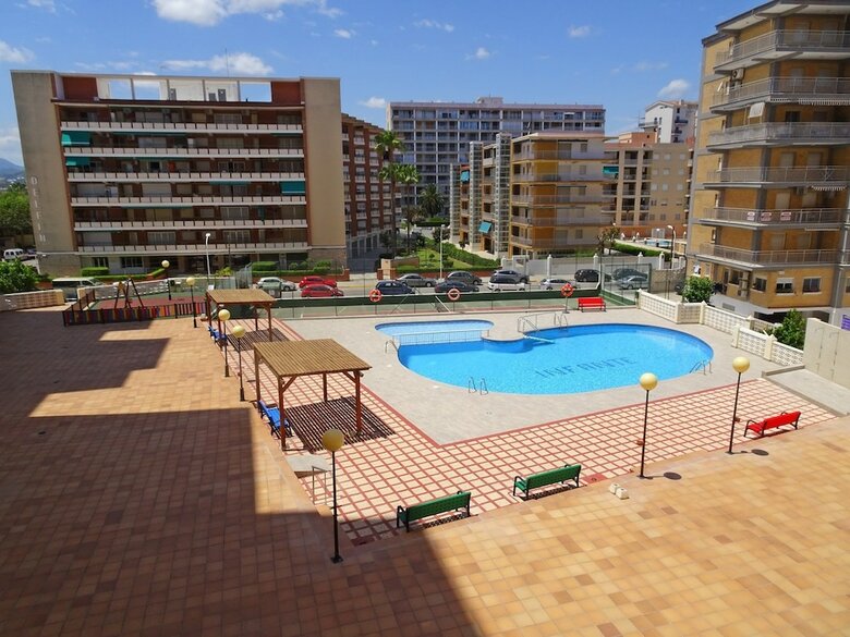 Apartamentos Infante E3 - 10�  ( 2/4 ) (S�lo Familias)