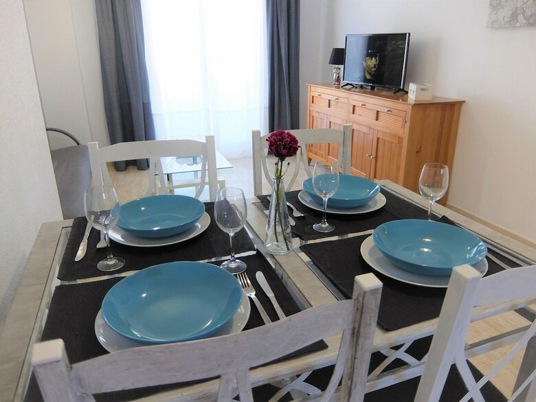Apartamentos Poligono 9 - Escalera A - 1�
