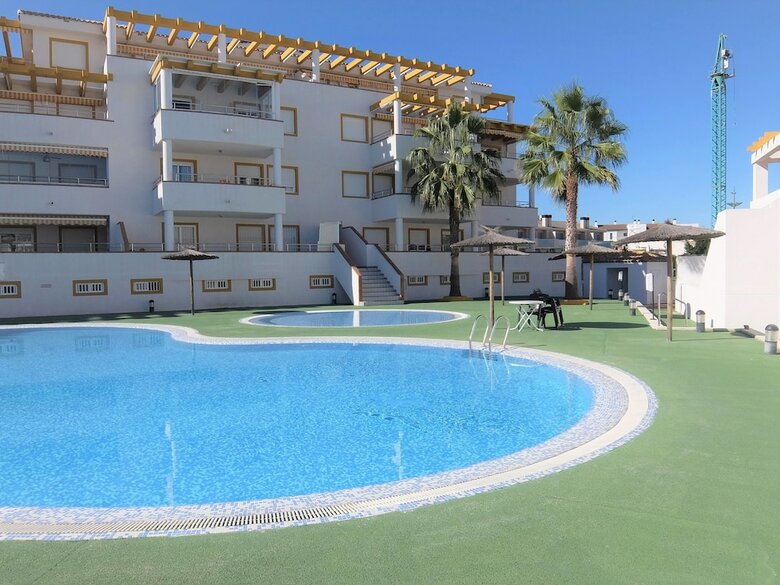 Apartamentos Poligono 9 - Escalera A - 1�