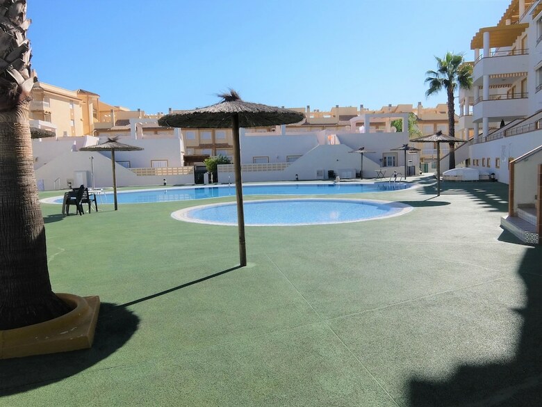 Apartamentos Poligono 9 - Escalera A - 1�