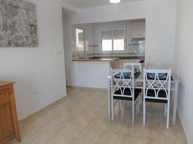 Apartamentos Poligono 9 - Escalera A - 1�
