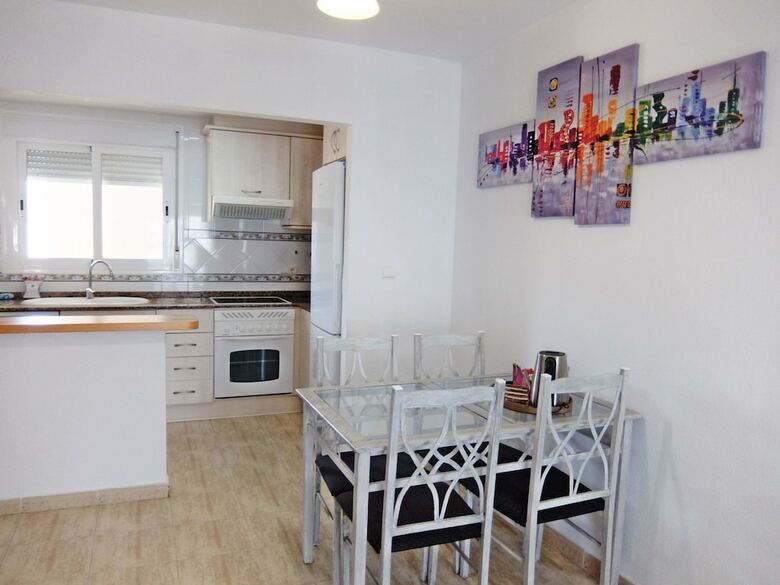 Apartamentos Poligono 9 - Escalera A - 1�
