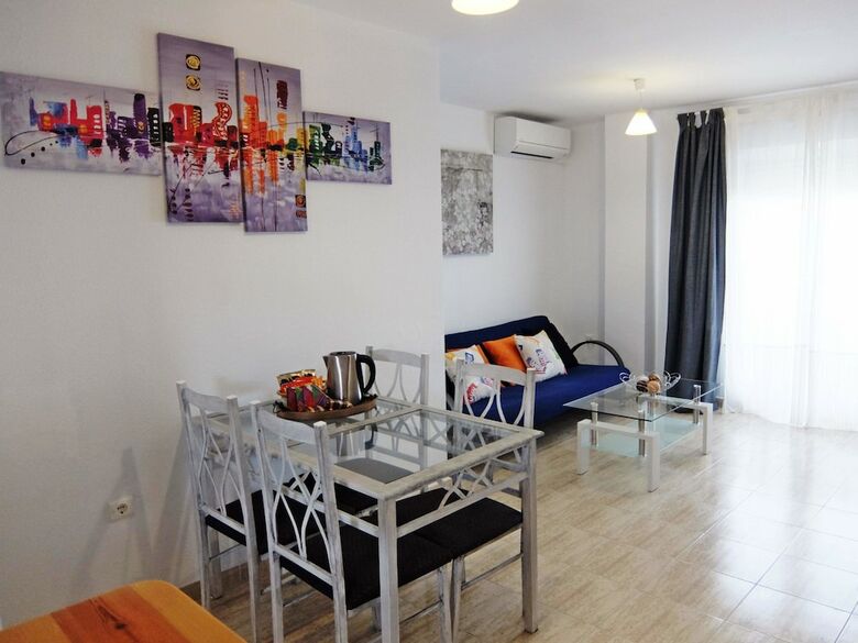 Apartamentos Poligono 9 - Escalera A - 1�