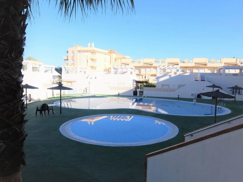 Apartamentos Poligono 9 - Escalera A - 1�