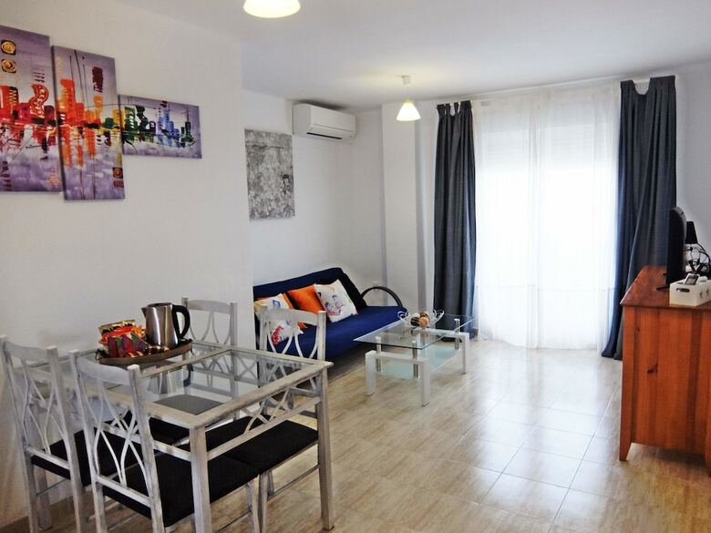 Apartamentos Poligono 9 - Escalera A - 1�