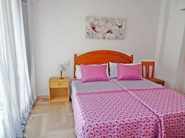 Apartamentos Voramar 4� - 7�