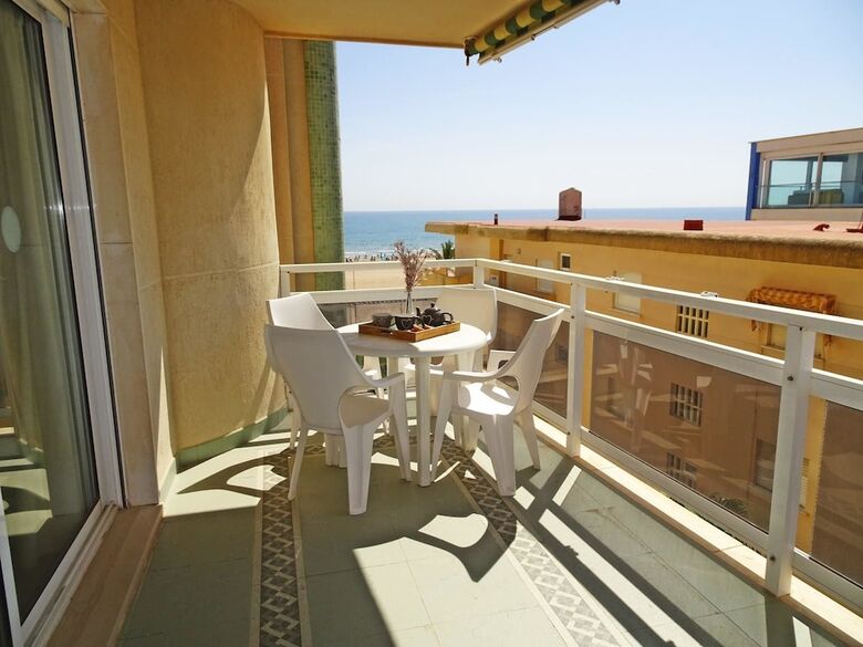 Apartamentos Voramar 4� - 7�