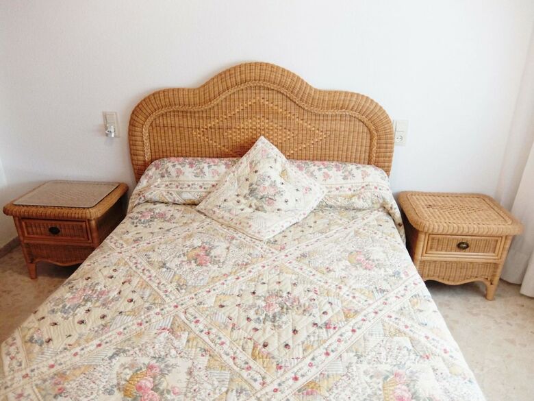 Apartamentos Parque 8 - 9� - 2� - 4� (6/7) (S�lo Familias)