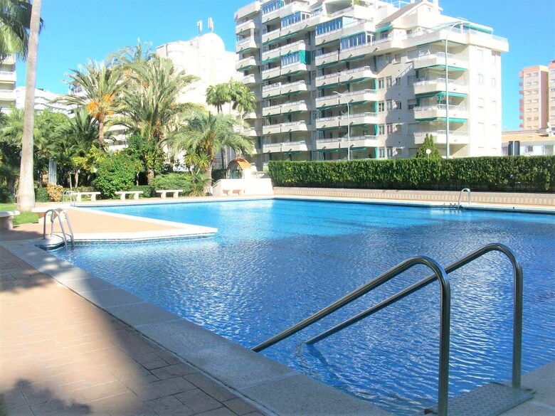 Apartamentos Parque 8 - 9� - 2� - 4� (6/7) (S�lo Familias)