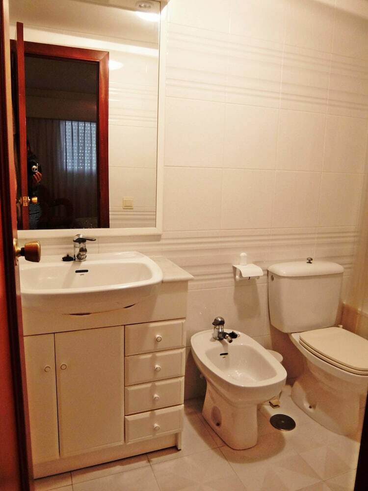 Apartamentos Parque 8 - 9� - 2� - 4� (6/7) (S�lo Familias)