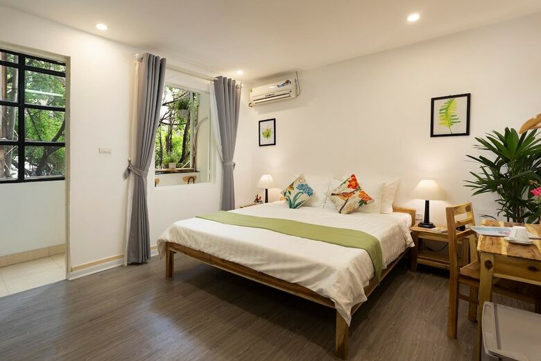 Hotel The Dreamers' House Hanoi Old Quarter