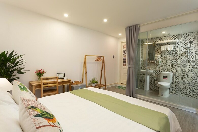 Hotel The Dreamers' House Hanoi Old Quarter