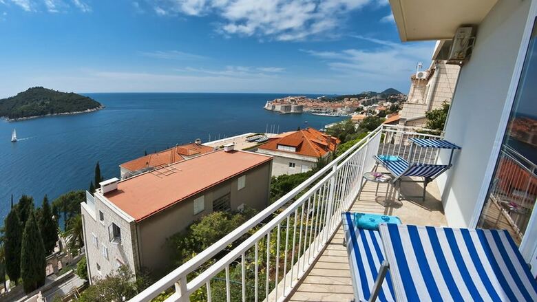 Apartments Sipa