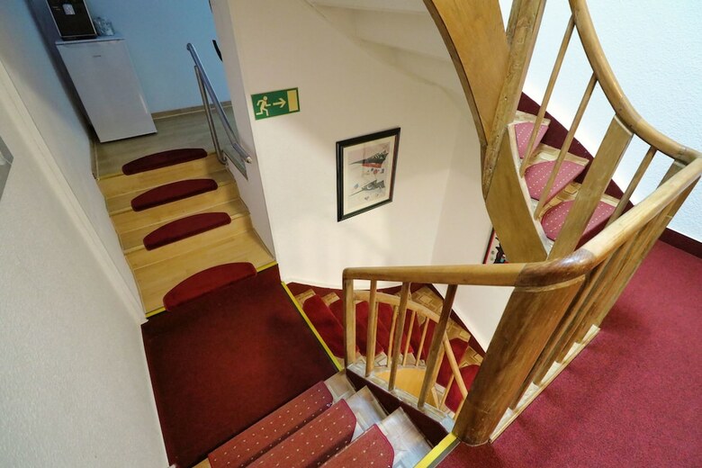 Green Seeblick Hotel & Hostel