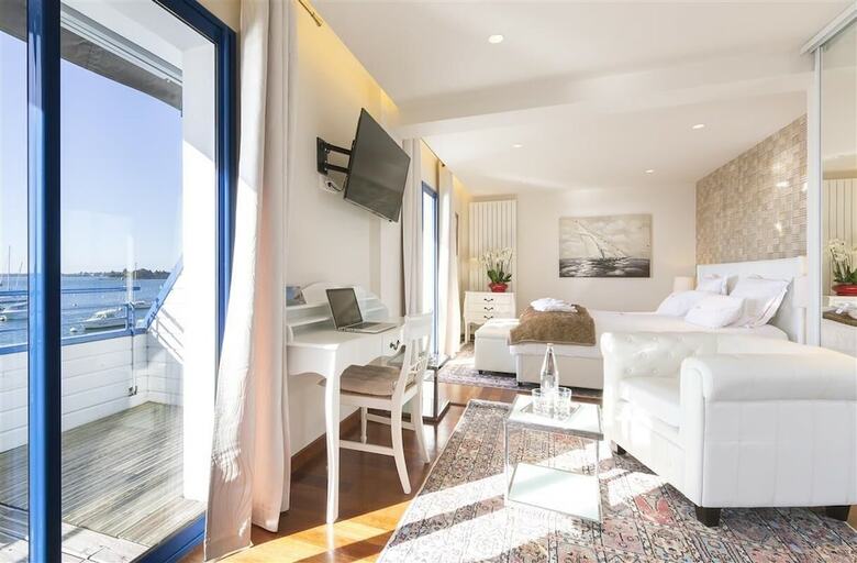 Hotel Les V�n�tes