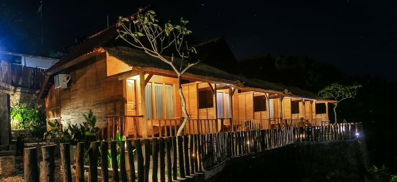 Bed & Breakfast Malibu Huts