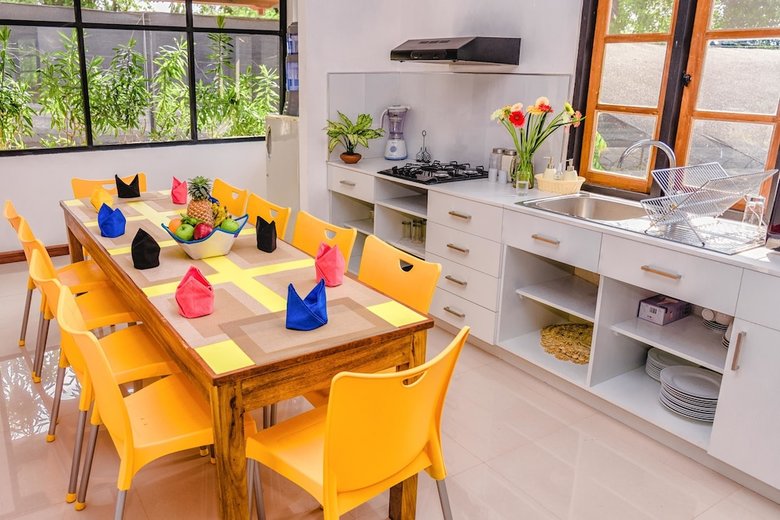 Bed & Breakfast Pinnawala Backpack Residencies