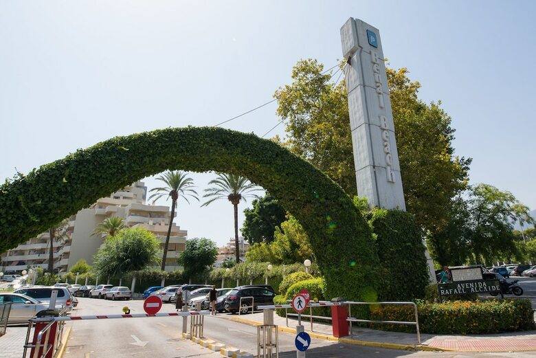 Apartamentos Benal Beach Sea Front Studio