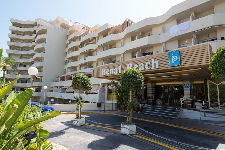 Apartamentos Benal Beach Sea Front Studio